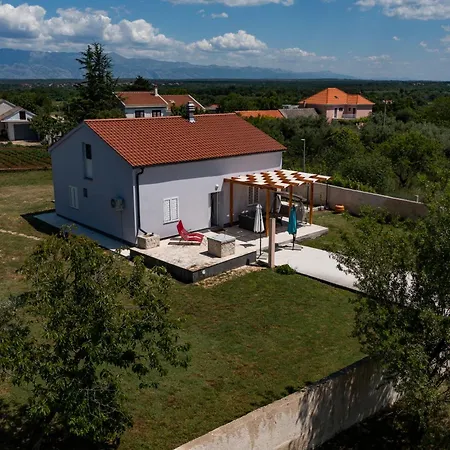 House Beram Vikendica *
